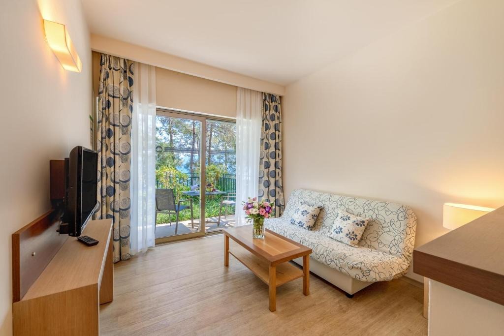 هتل فیفتی فایو سوییت مارماریس